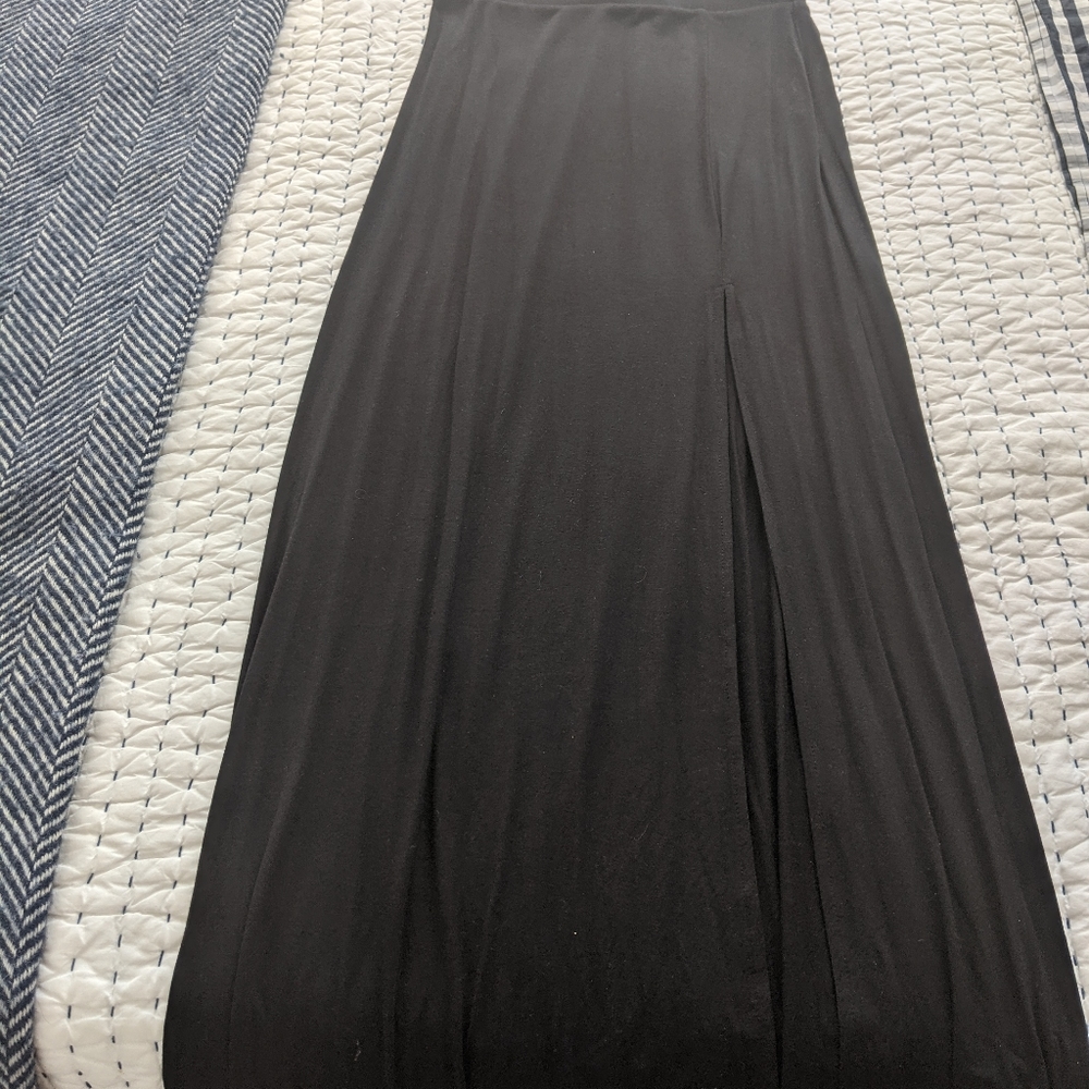Black maxi skirt with side slit